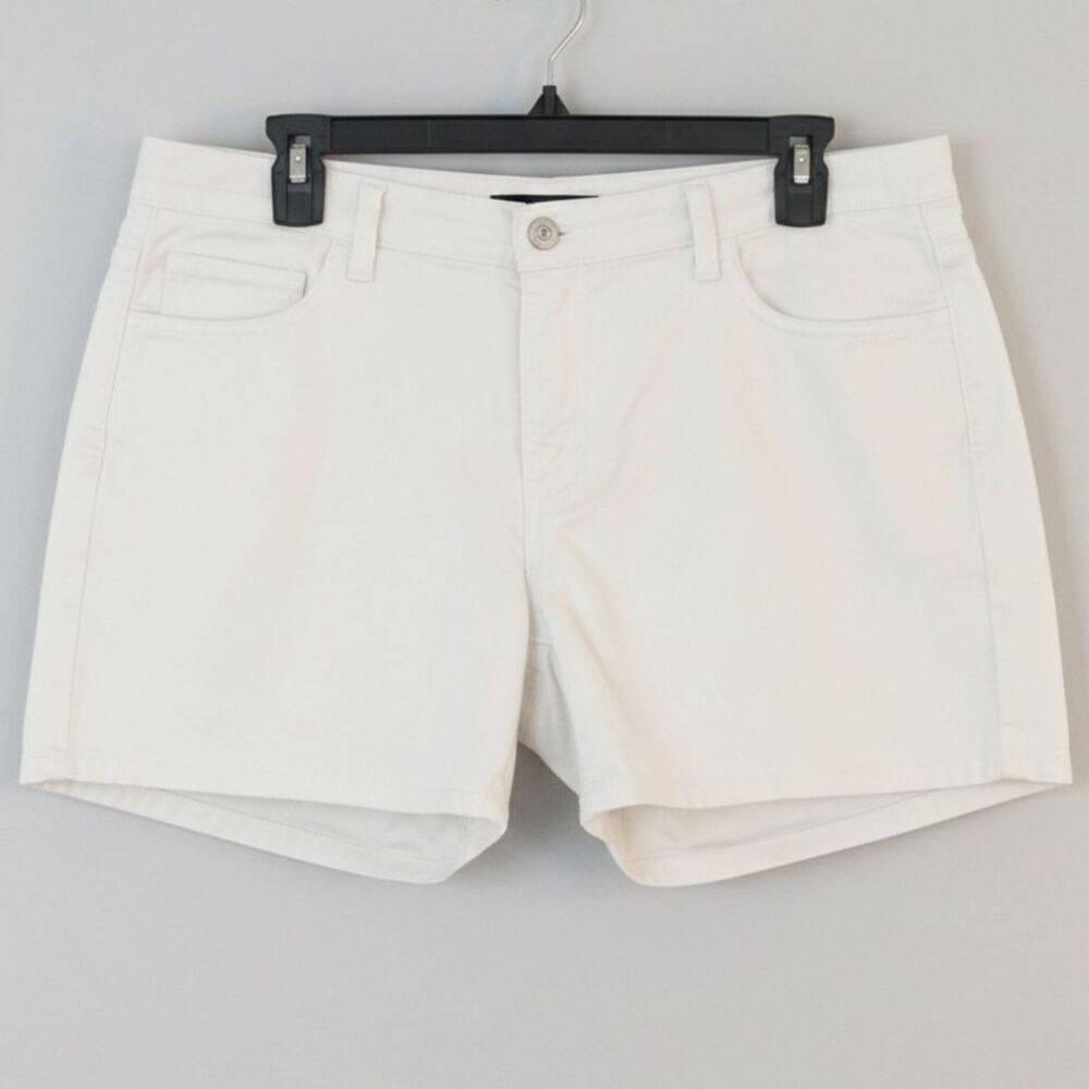 LEVI'S 515 CASUAL EVERYDAY SUMMER ESSENTIAL WHITE DENIM MIDI SHORTS SIZE 12